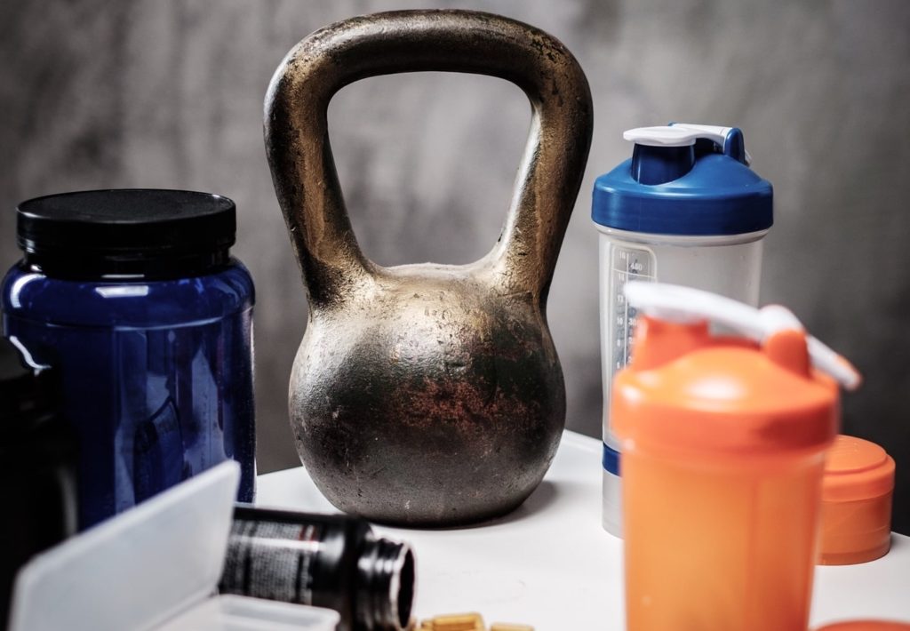 Pros and Cons of Pre-Workout Supplements for Athletes